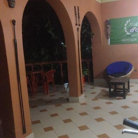 J Residence Motel Entebbe Zewnętrze zdjęcie
